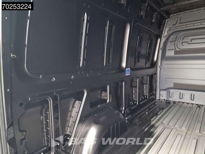 New Panel van Mercedes-Benz Sprinter 319 CDI Automaat L2H2 model 2025 Camera MBUX LED Airco Cruise 11m3 Airco Cruise control: picture 19