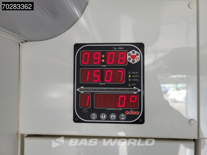 Ambulance Mercedes-Benz Sprinter 519 CDI MARGE! 3.0L V6 Automaat 190PK Ambulance Trekhaak Airco Cruise APK 02-2026 Euro6 Rettungswagen Krankenwagen 13m3 Airco Tr: picture 15