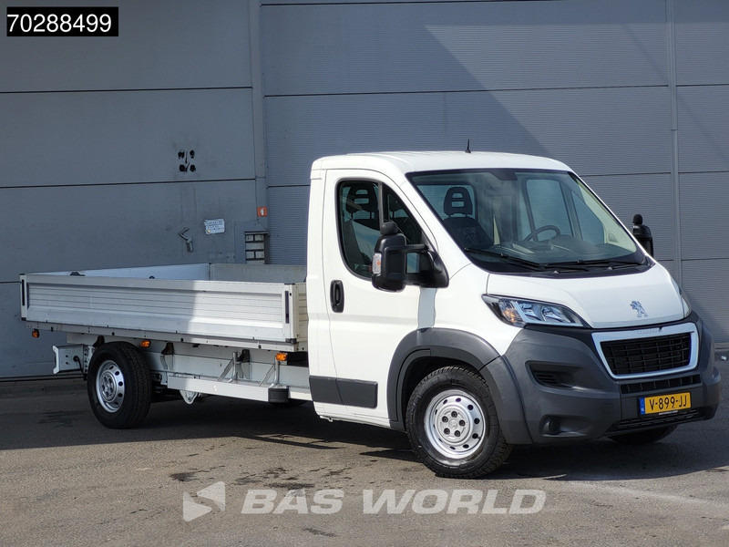Peugeot Boxer 165PK Open Laadbak Luchtvering Trekhaak Navi Airco Euro6 Pritsche Pickup Open Box Airco Trekhaak - Flatbed van: picture 3 Peugeot Boxer 165PK Open Laadbak Luchtvering Trekhaak Navi Airco Euro6 Pritsche Pickup Open Box Airco Trekhaak - Flatbed van: picture 3