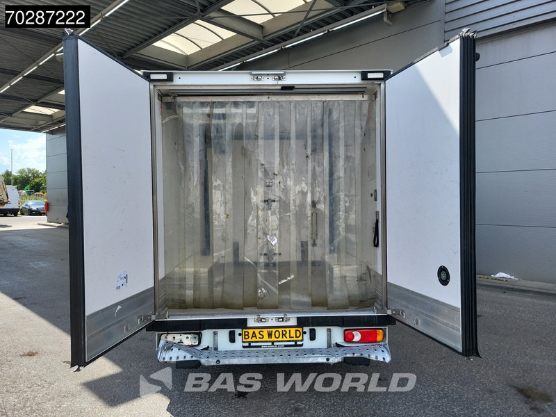 Renault Master 145PK Koelwagen Vriezer Lamberet Thermo King V-300 MAX 230V Stekker Airco Cruise Parkeersensoren Euro6 Koel Koeler Kühl Kühler Kühlwag - Refrigerated van: picture 3 Renault Master 145PK Koelwagen Vriezer Lamberet Thermo King V-300 MAX 230V Stekker Airco Cruise Parkeersensoren Euro6 Koel Koeler Kühl Kühler Kühlwag - Refrigerated van: picture 3