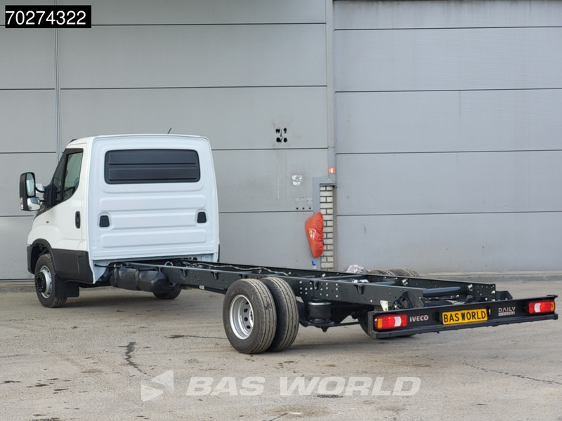 Iveco Daily 72C18 3.0L Automaat 510WB Luchtvering LED ACC Camera Chassis Cabine Fahrgestell Airco - Van: picture 3 Iveco Daily 72C18 3.0L Automaat 510WB Luchtvering LED ACC Camera Chassis Cabine Fahrgestell Airco - Van: picture 3