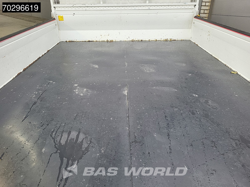 Tipper van Volkswagen Crafter 140pk Kipper Dubbel Cabine Trekhaak Airco Cruise Euro6 Tipper Benne Kieper Airco Dubbel cabine Trekhaak Cruise control: picture 10 Tipper van Volkswagen Crafter 140pk Kipper Dubbel Cabine Trekhaak Airco Cruise Euro6 Tipper Benne Kieper Airco Dubbel cabine Trekhaak Cruise control: picture 10