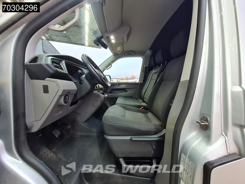 Small van Volkswagen Transporter 110PK L2H1 Trekhaak Airco Cruise Parkeersensoren Euro6 L2 Airco Trekhaak Cruise control: picture 12 Small van Volkswagen Transporter 110PK L2H1 Trekhaak Airco Cruise Parkeersensoren Euro6 L2 Airco Trekhaak Cruise control: picture 12