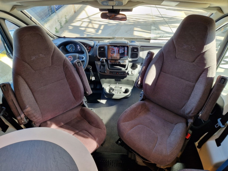 New Semi-integrated motorhome Laika Kreos 5009 L: picture 7 New Semi-integrated motorhome Laika Kreos 5009 L: picture 7