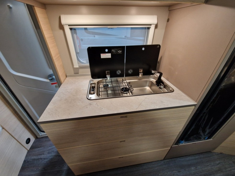 New Caravan Weinsberg Caracito 500 QDK: picture 8