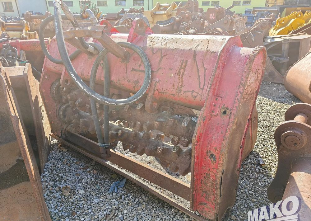 Łyżka krusząco przesiewająca 180cm Allu SM 3-17 - Attachment for Construction machinery: picture 4 Łyżka krusząco przesiewająca 180cm Allu SM 3-17 - Attachment for Construction machinery: picture 4