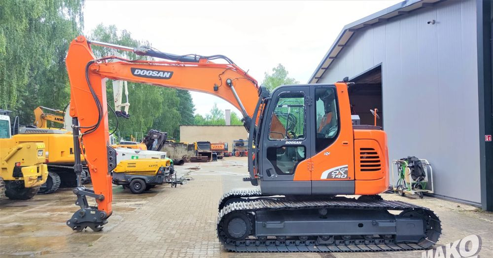 Doosan DX140LCR-5 - Crawler excavator: picture 1 Doosan DX140LCR-5 - Crawler excavator: picture 1