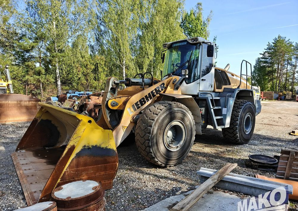 Liebherr L566 - Wheel loader: picture 4 Liebherr L566 - Wheel loader: picture 4