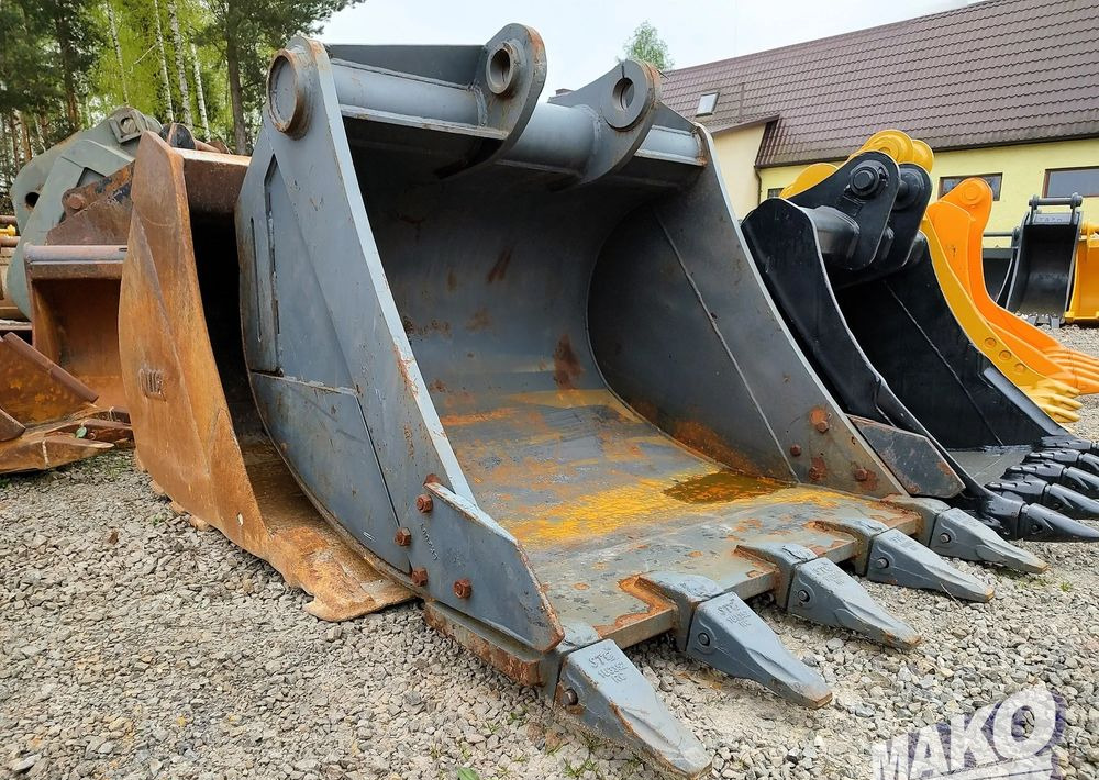 Łyżka Triga 140cm do koparki Miller fi 80 NOWA - Excavator bucket: picture 1 Łyżka Triga 140cm do koparki Miller fi 80 NOWA - Excavator bucket: picture 1