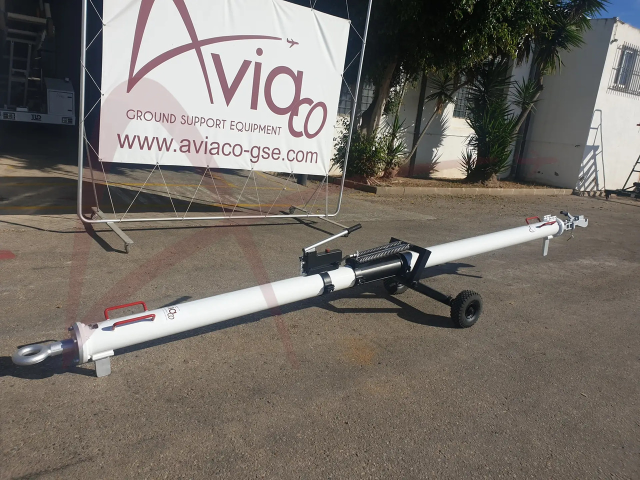 HYDRO TOWA320-C - Ground support equipment: picture 1 HYDRO TOWA320-C - Ground support equipment: picture 1