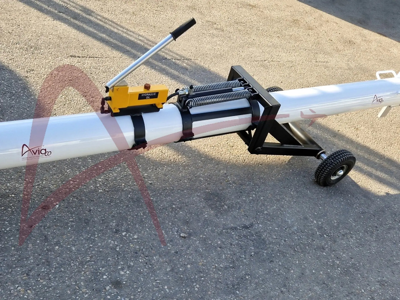 HYDRO TOWUNIV-1 - Ground support equipment: picture 2 HYDRO TOWUNIV-1 - Ground support equipment: picture 2