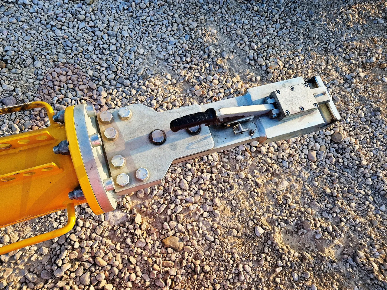 HYDRO TOWUNIV-5S20 - Ground support equipment: picture 2 HYDRO TOWUNIV-5S20 - Ground support equipment: picture 2