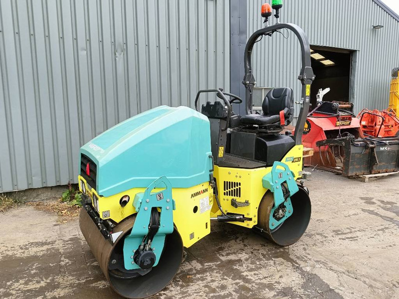 Ammann ARX 26.1-2 double drum roller compactor wals - Roller: picture 2 Ammann ARX 26.1-2 double drum roller compactor wals - Roller: picture 2