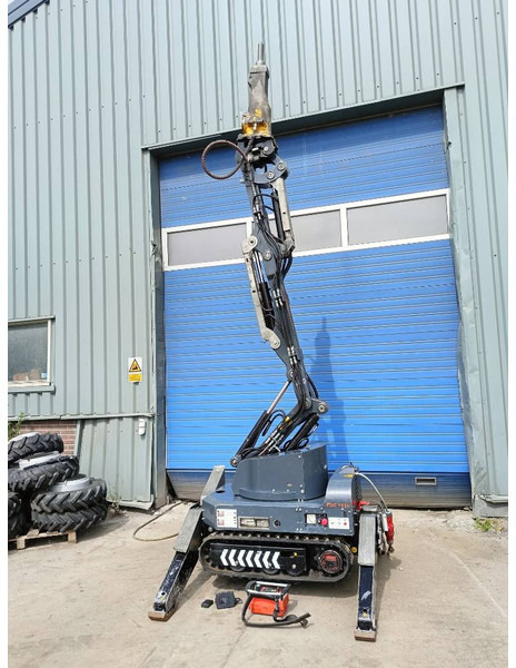 Brokk euroimplementos RDC1510 180 husqvarna robot remote - Crawler excavator: picture 2 Brokk euroimplementos RDC1510 180 husqvarna robot remote - Crawler excavator: picture 2