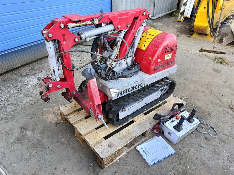 Brokk mini cut 40 demolition robot remote controlled - Crawler excavator: picture 4 Brokk mini cut 40 demolition robot remote controlled - Crawler excavator: picture 4