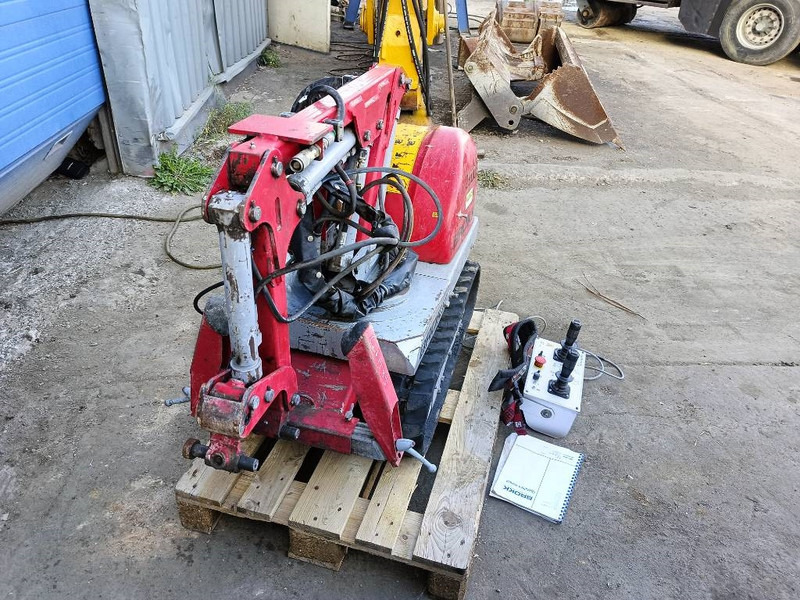 Brokk mini cut 40 demolition robot remote controlled - Crawler excavator: picture 5 Brokk mini cut 40 demolition robot remote controlled - Crawler excavator: picture 5