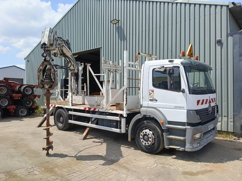 Drilling rig Mercedes-Benz atego risa camgrue 9501 drill boor airco incl rod: picture 14