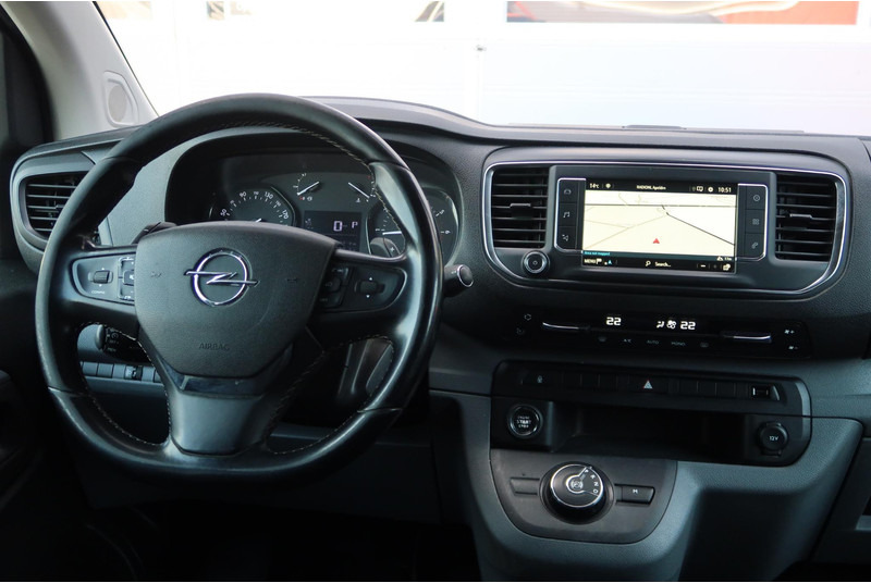 Opel Vivaro 2.0 CDTI L3H1 Innovation AUT/ LED/ CAMERA/ NAVI/ CRUISE/ CLIMA/ TREKHAAK - Small van: picture 5 Opel Vivaro 2.0 CDTI L3H1 Innovation AUT/ LED/ CAMERA/ NAVI/ CRUISE/ CLIMA/ TREKHAAK - Small van: picture 5