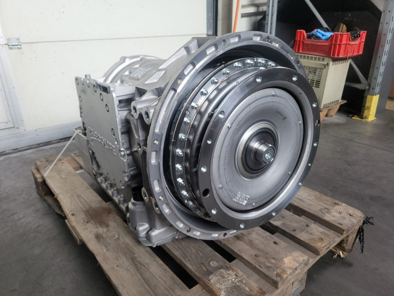 ZF 6 AP 1200B - Gearbox for Bus: picture 2 ZF 6 AP 1200B - Gearbox for Bus: picture 2