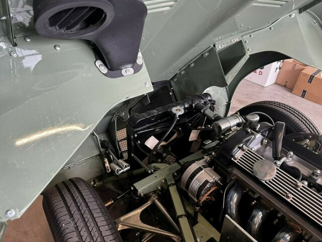 Car JAGUAR E-Type 4.2 Litre Series 1.5 FHC makellos...: picture 19 Car JAGUAR E-Type 4.2 Litre Series 1.5 FHC makellos...: picture 19