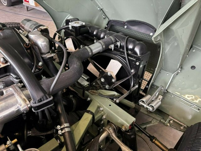 Car JAGUAR E-Type 4.2 Litre Series 1.5 FHC makellos...: picture 18 Car JAGUAR E-Type 4.2 Litre Series 1.5 FHC makellos...: picture 18