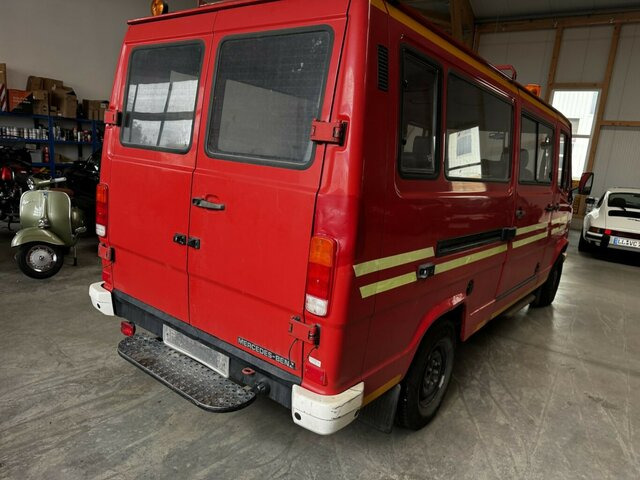 MERCEDES-BENZ T1 310 D Bremer Kombi Feuerwehr1. Hand... - Car: picture 5 MERCEDES-BENZ T1 310 D Bremer Kombi Feuerwehr1. Hand... - Car: picture 5