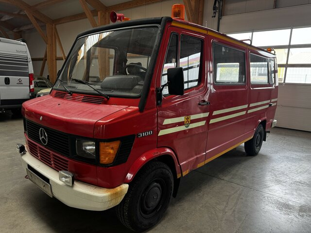 MERCEDES-BENZ T1 310 D Bremer Kombi Feuerwehr1. Hand - Car: picture 1 MERCEDES-BENZ T1 310 D Bremer Kombi Feuerwehr1. Hand - Car: picture 1