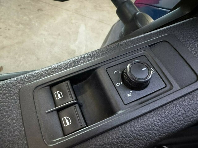 VW T6 Doka Pritsche 2.0 TDI 4Motion 4x4... - Flatbed van: picture 5 VW T6 Doka Pritsche 2.0 TDI 4Motion 4x4... - Flatbed van: picture 5