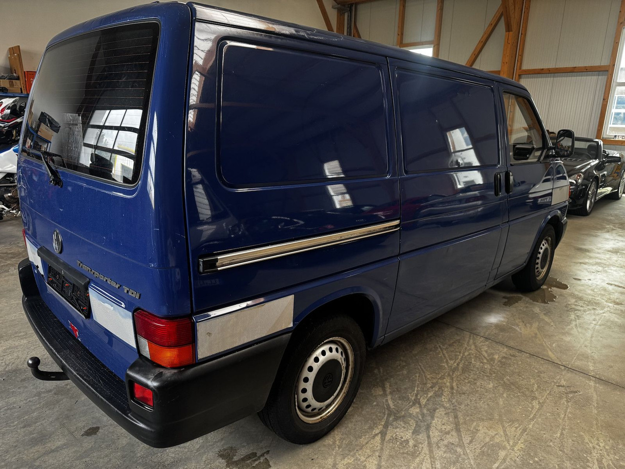 Volkswagen T4 2.5 TDI Syncro 1. Hand - Small van: picture 5 Volkswagen T4 2.5 TDI Syncro 1. Hand - Small van: picture 5