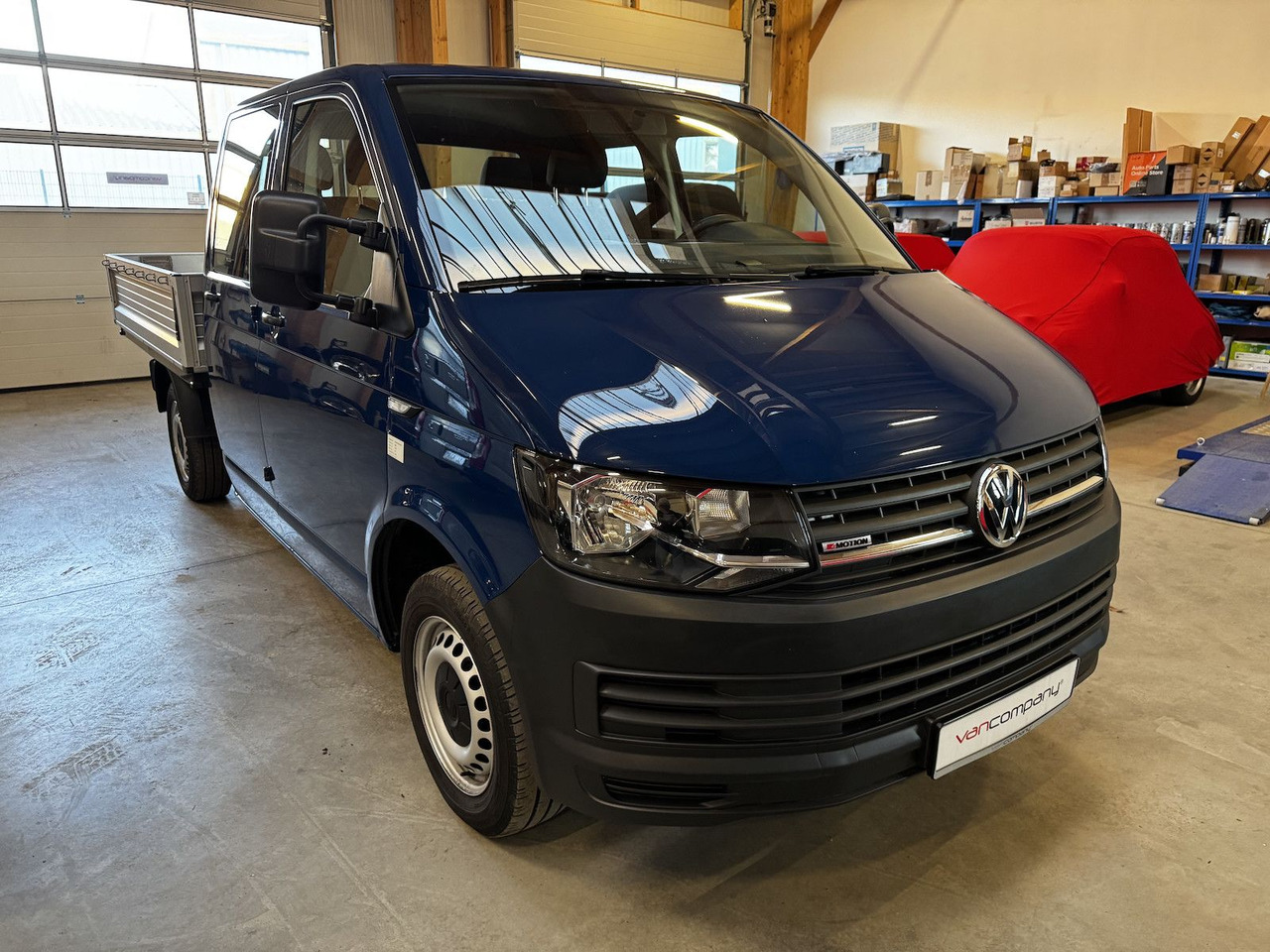 Volkswagen T6 Doka Pritsche 2.0 TDI 4Motion 4x4 indienblau - Flatbed van: picture 3 Volkswagen T6 Doka Pritsche 2.0 TDI 4Motion 4x4 indienblau - Flatbed van: picture 3