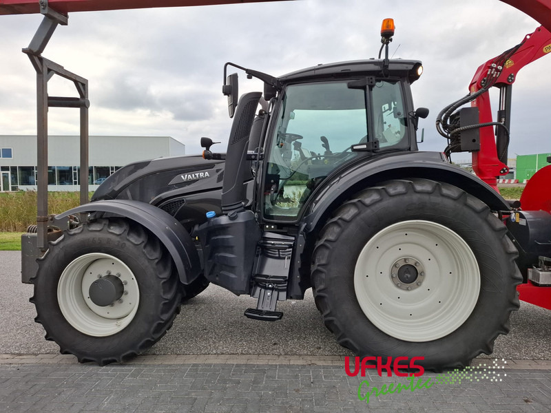 Valtra T 234 Direct TwinTrac - Farm tractor: picture 2 Valtra T 234 Direct TwinTrac - Farm tractor: picture 2