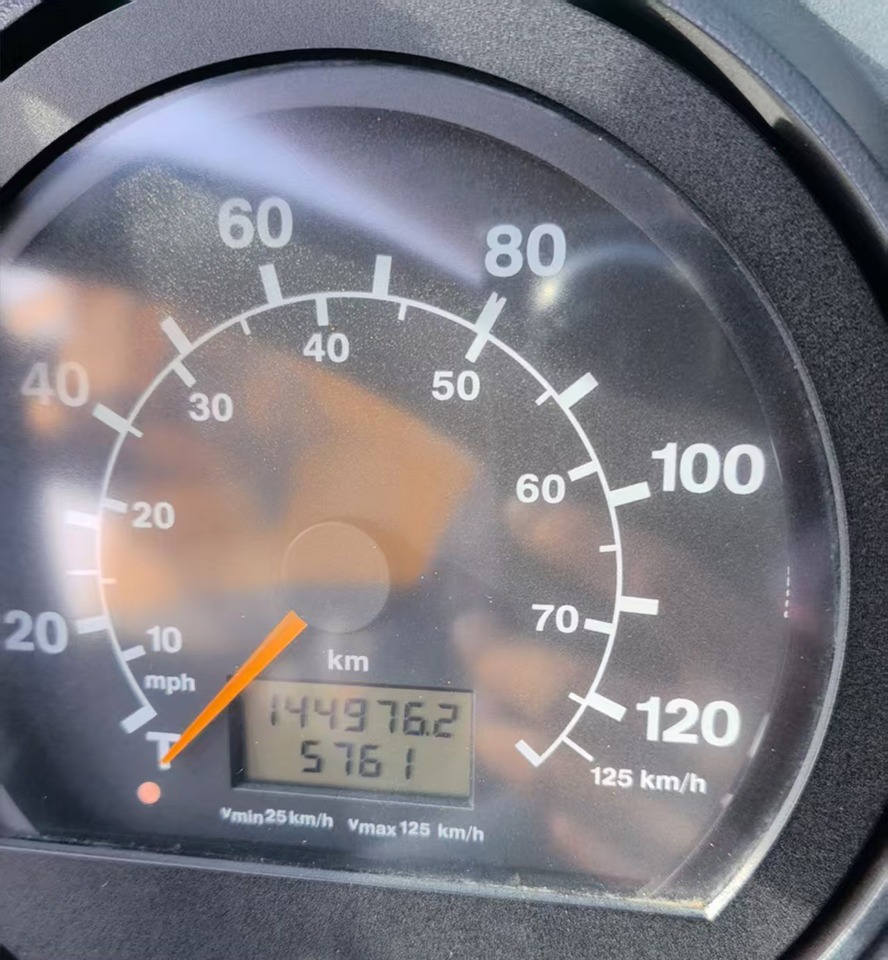 Liebherr LTM1500-8 Used Mobile Crane 500 ton Lifting Hydraulic Truck Crane - Mobile crane: picture 4 Liebherr LTM1500-8 Used Mobile Crane 500 ton Lifting Hydraulic Truck Crane - Mobile crane: picture 4