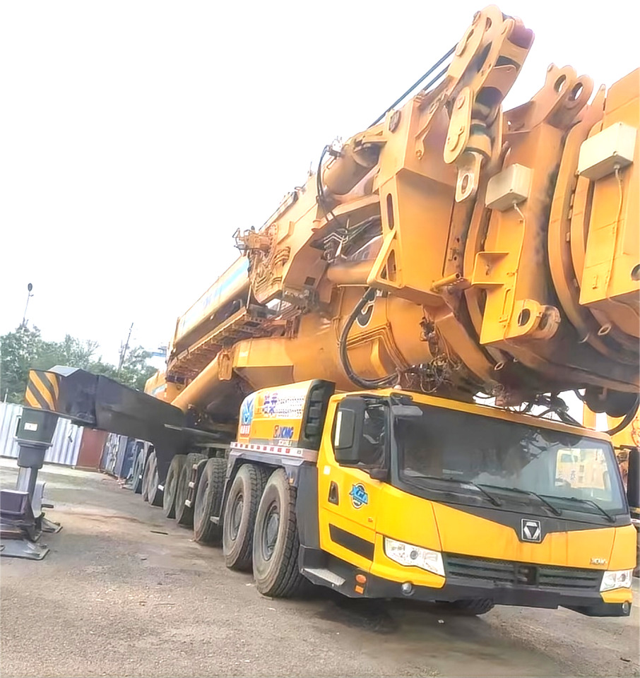 XCMG Factory Used Mobile Crane Truck 1200ton All Terrain Crane - All terrain crane: picture 4 XCMG Factory Used Mobile Crane Truck 1200ton All Terrain Crane - All terrain crane: picture 4