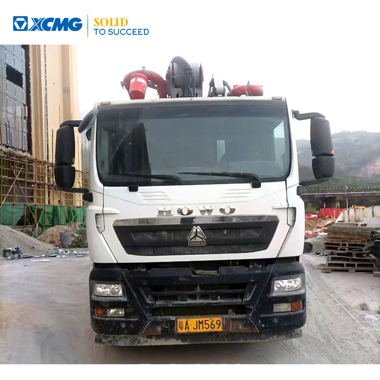 XCMG Manufacturer Concrete Pump Machine HB43V Used 43m HOWO Small Concrete Pumps Truck For Sale - Concrete pump truck: picture 1 XCMG Manufacturer Concrete Pump Machine HB43V Used 43m HOWO Small Concrete Pumps Truck For Sale - Concrete pump truck: picture 1