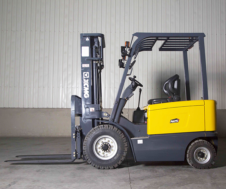 XCMG Official 1.5 ton 2ton 2.5tons 3 tons 3.5T 4 Wheel Electric Forklift - Electric forklift: picture 2 XCMG Official 1.5 ton 2ton 2.5tons 3 tons 3.5T 4 Wheel Electric Forklift - Electric forklift: picture 2