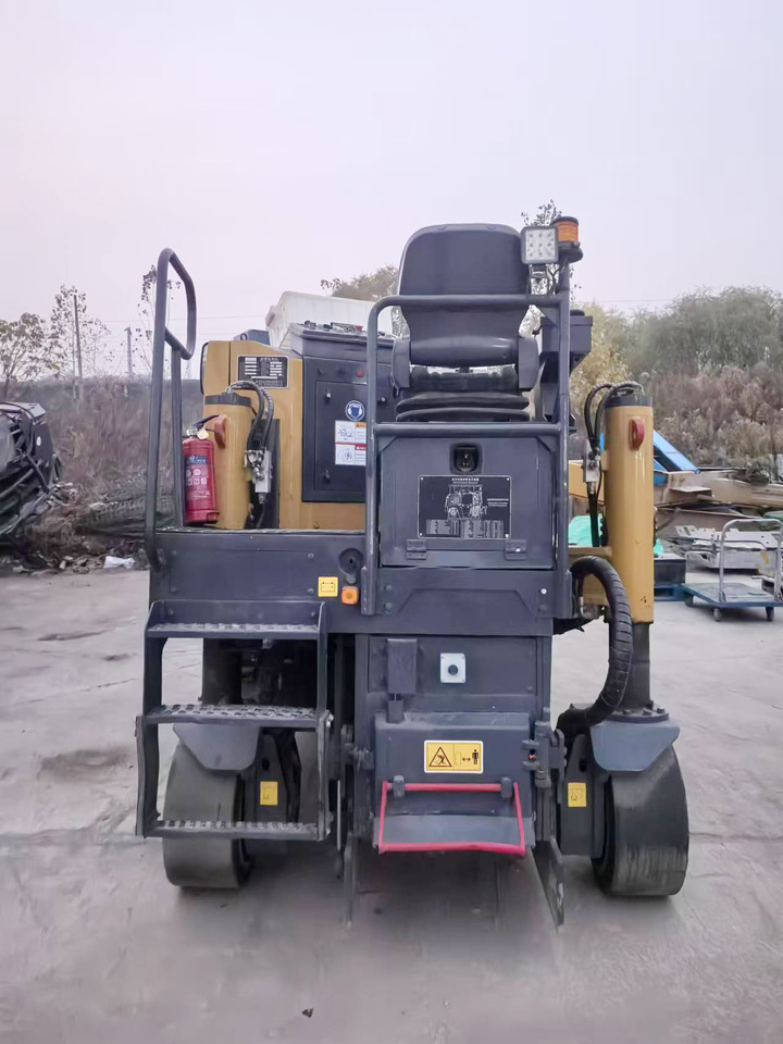 XCMG Official Second Hand Road Building Machine XM505 Small Asphalt Milling Machine For Sale - Cold planer: picture 2 XCMG Official Second Hand Road Building Machine XM505 Small Asphalt Milling Machine For Sale - Cold planer: picture 2