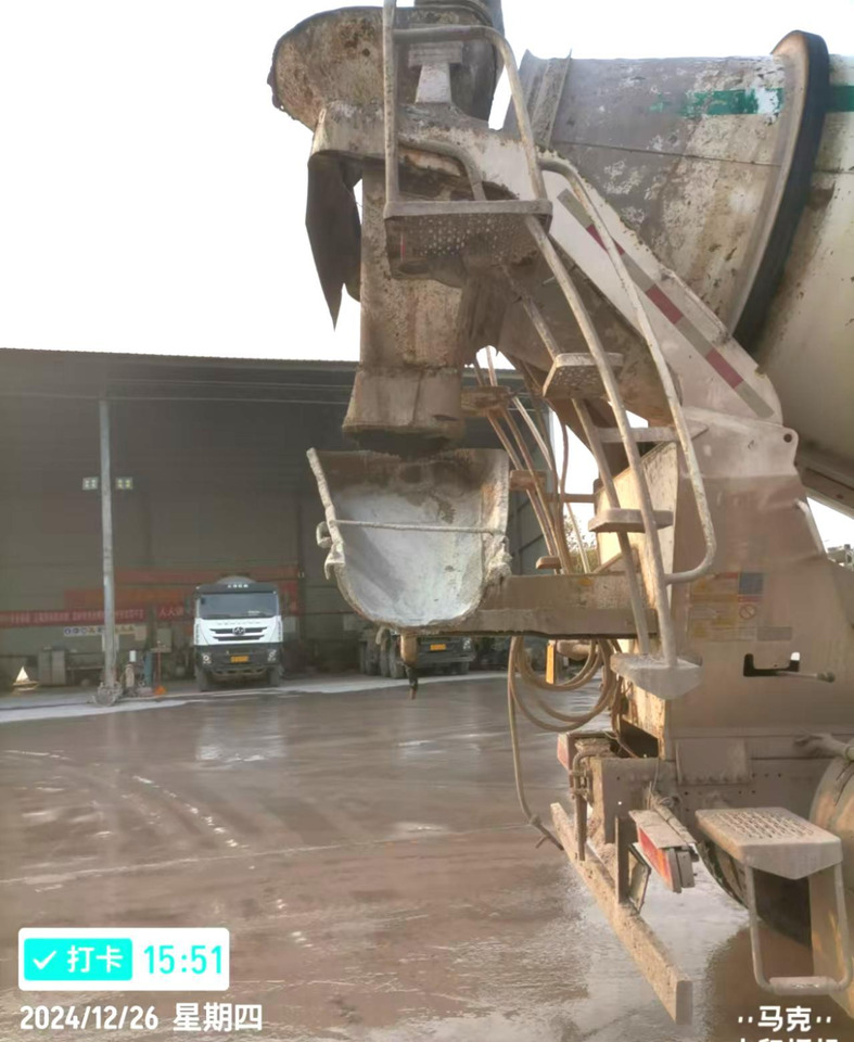XCMG Official Used Concrete Mixer Truck G4804b 12cubic Cement Mixer Machine - Concrete mixer truck: picture 5 XCMG Official Used Concrete Mixer Truck G4804b 12cubic Cement Mixer Machine - Concrete mixer truck: picture 5