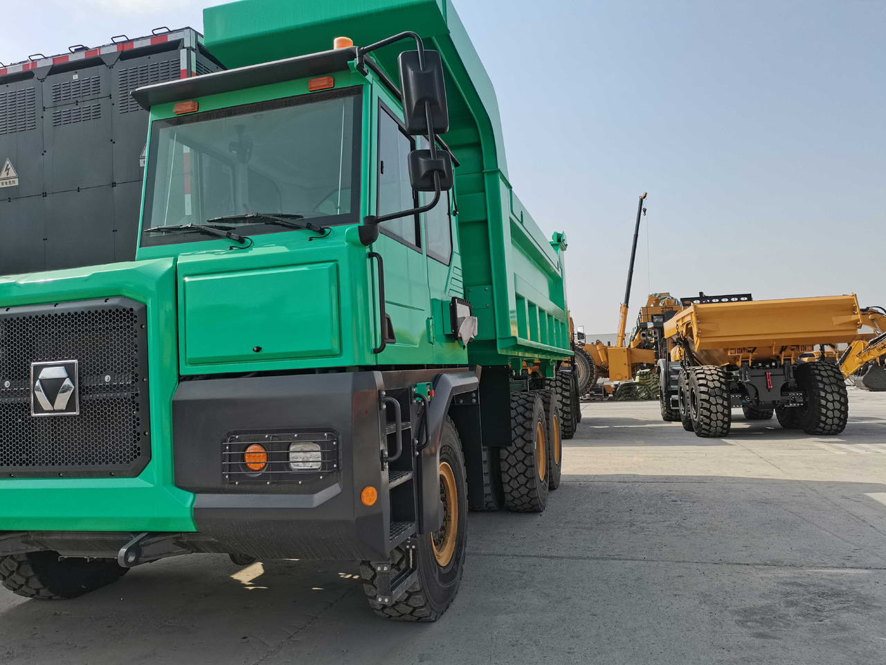 XCMG Official Used Dump Trucks 6x4 XDR80TE 72 Ton China Tipper Trucks For Sale - Dumper: picture 2 XCMG Official Used Dump Trucks 6x4 XDR80TE 72 Ton China Tipper Trucks For Sale - Dumper: picture 2