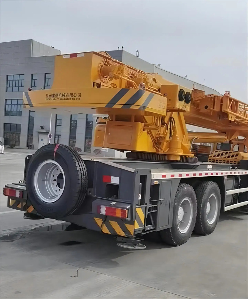 XCMG Official used mobile crane QY50KA crane 50tons - Mobile crane: picture 4 XCMG Official used mobile crane QY50KA crane 50tons - Mobile crane: picture 4