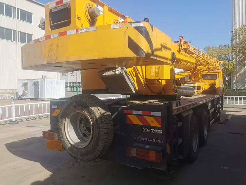 XCMG XCT20L5 20ton mobile crane truck for sale - Mobile crane: picture 5 XCMG XCT20L5 20ton mobile crane truck for sale - Mobile crane: picture 5