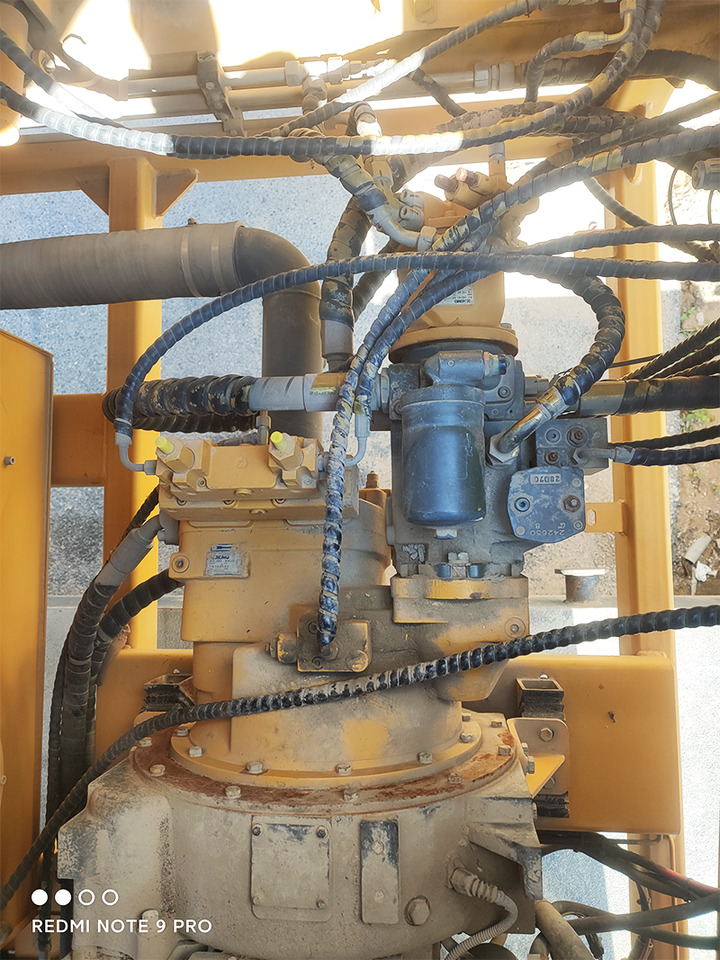 XCMG XGC200 200 tons hydraulic boom used crawler crane 2019 with good condition - Crawler crane: picture 2 XCMG XGC200 200 tons hydraulic boom used crawler crane 2019 with good condition - Crawler crane: picture 2