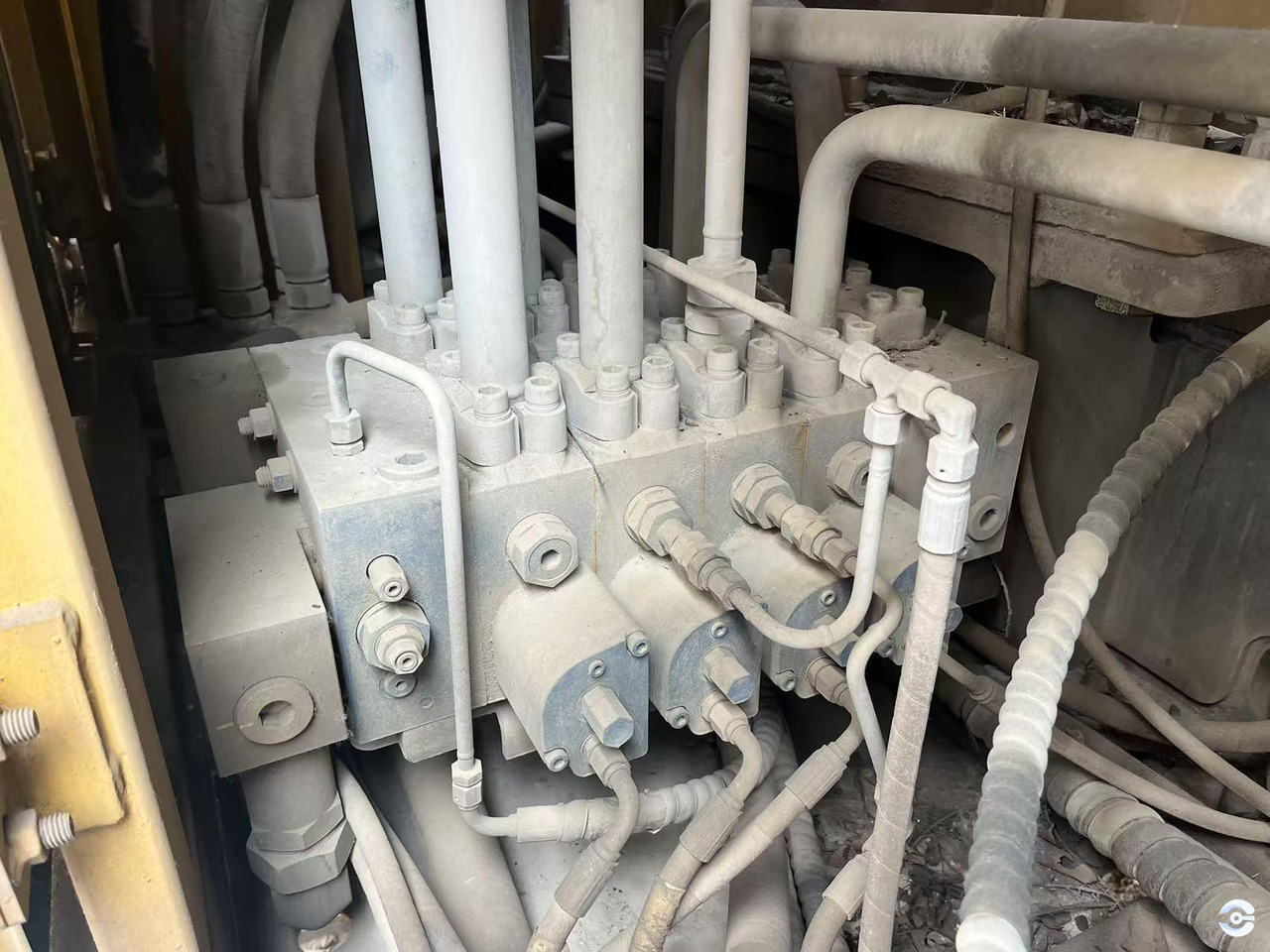 XCMG used XR280E hydraulic pile machine drilling rig rotary price - Drilling rig: picture 2 XCMG used XR280E hydraulic pile machine drilling rig rotary price - Drilling rig: picture 2