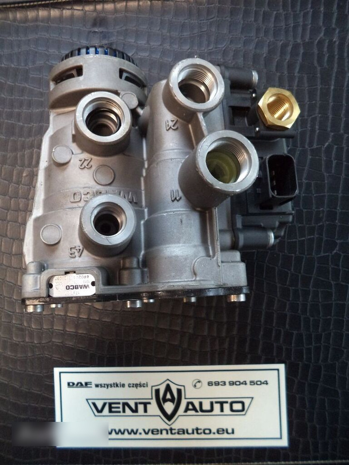 DAF 480 204 031 DAF XF 106 truck - Brake valve for Truck: picture 3 DAF 480 204 031 DAF XF 106 truck - Brake valve for Truck: picture 3