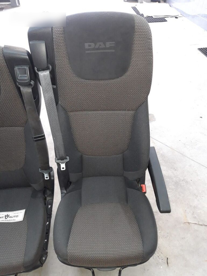 DAF SET OF XF 106 DAF XF 106 truck - Seat for Truck: picture 3 DAF SET OF XF 106 DAF XF 106 truck - Seat for Truck: picture 3