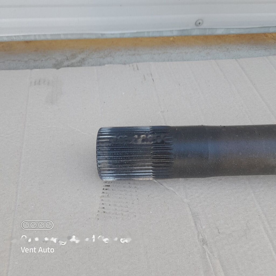 DAF XF 106 1886141 DAF 1886141 truck - Drive shaft for Truck: picture 4 DAF XF 106 1886141 DAF 1886141 truck - Drive shaft for Truck: picture 4