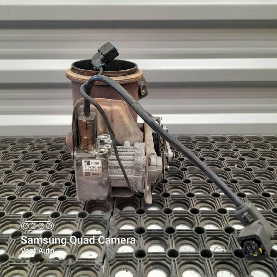 DAF XF 106 LIFT DAF XF 106 LIFT 530KM 2123995 truck - Valve for Truck: picture 5 DAF XF 106 LIFT DAF XF 106 LIFT 530KM 2123995 truck - Valve for Truck: picture 5