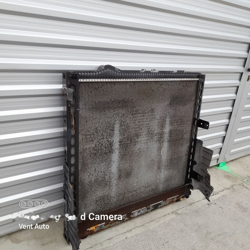 DAF xf 106 125896 truck - Radiator for Truck: picture 3 DAF xf 106 125896 truck - Radiator for Truck: picture 3