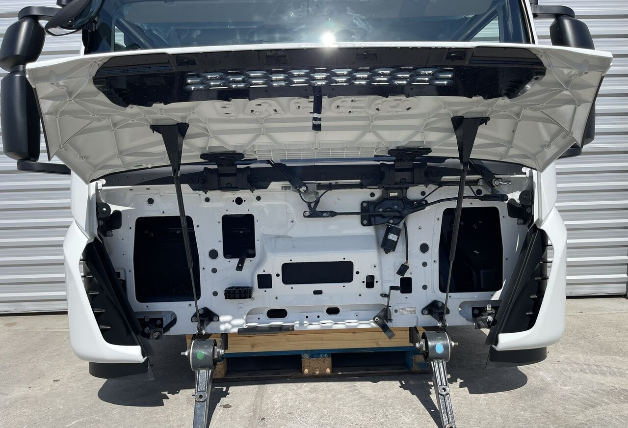 New Cab for Car IVECO Eurocargo  for IVECO Eurocargo DAY cabine: picture 6