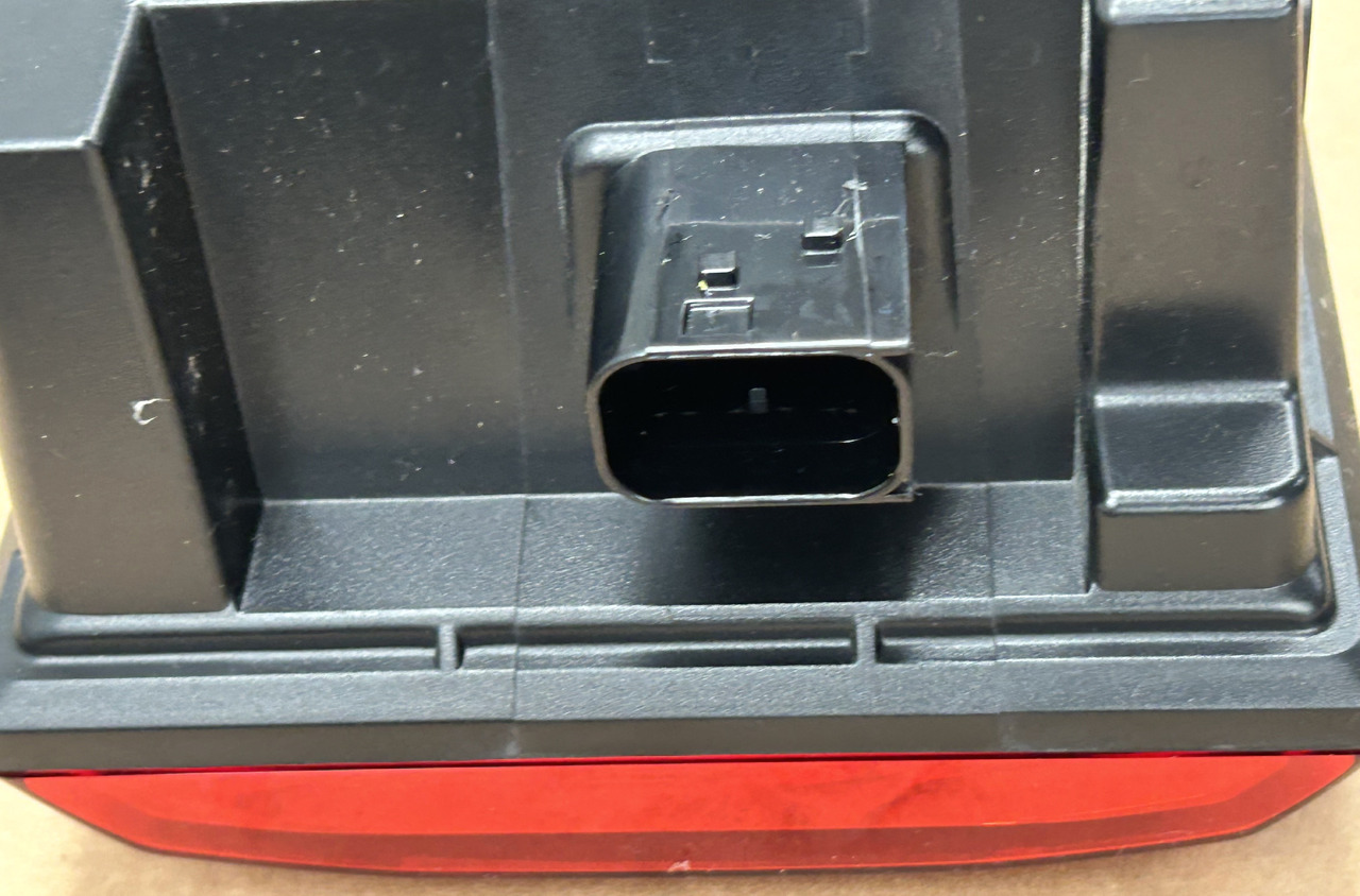 MERCEDES A SET OF LED REAR LAMPS AROCS ACTROS MP4 MP5 - Tail light: picture 5 MERCEDES A SET OF LED REAR LAMPS AROCS ACTROS MP4 MP5 - Tail light: picture 5