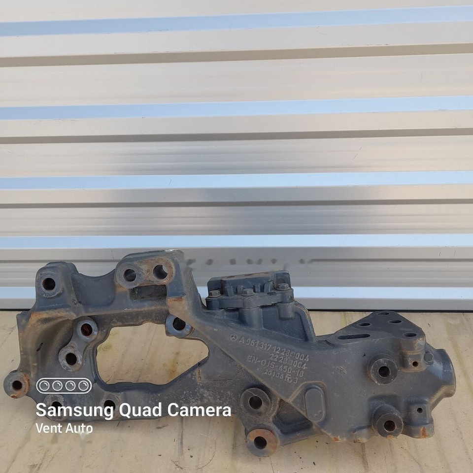 MOCOWANIE / UCHWYT Mercedes-Benz ACTROS MP4 A9613171228 Mercedes-Benz A9613171228 - Suspension for Truck: picture 2 MOCOWANIE / UCHWYT Mercedes-Benz ACTROS MP4 A9613171228 Mercedes-Benz A9613171228 - Suspension for Truck: picture 2